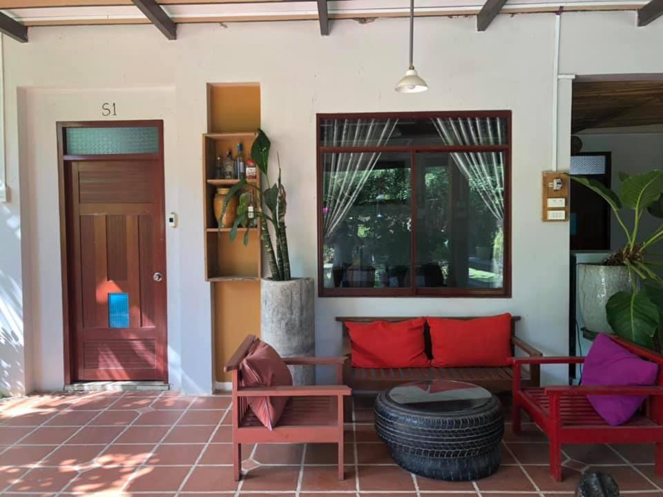 Lagi Farmstay Exteriör bild